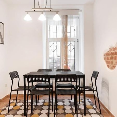Spacious Central Apartment Виена Екстериор снимка