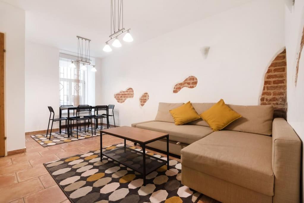 Spacious Central Apartment Виена Екстериор снимка