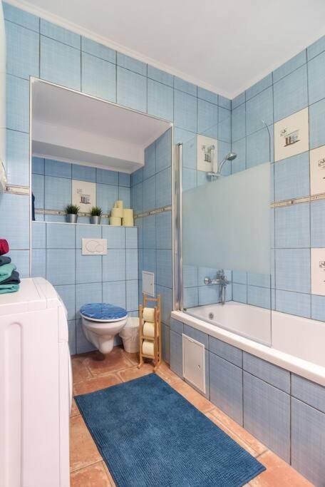 Spacious Central Apartment Виена Екстериор снимка