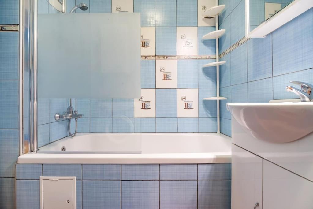 Spacious Central Apartment Виена Екстериор снимка